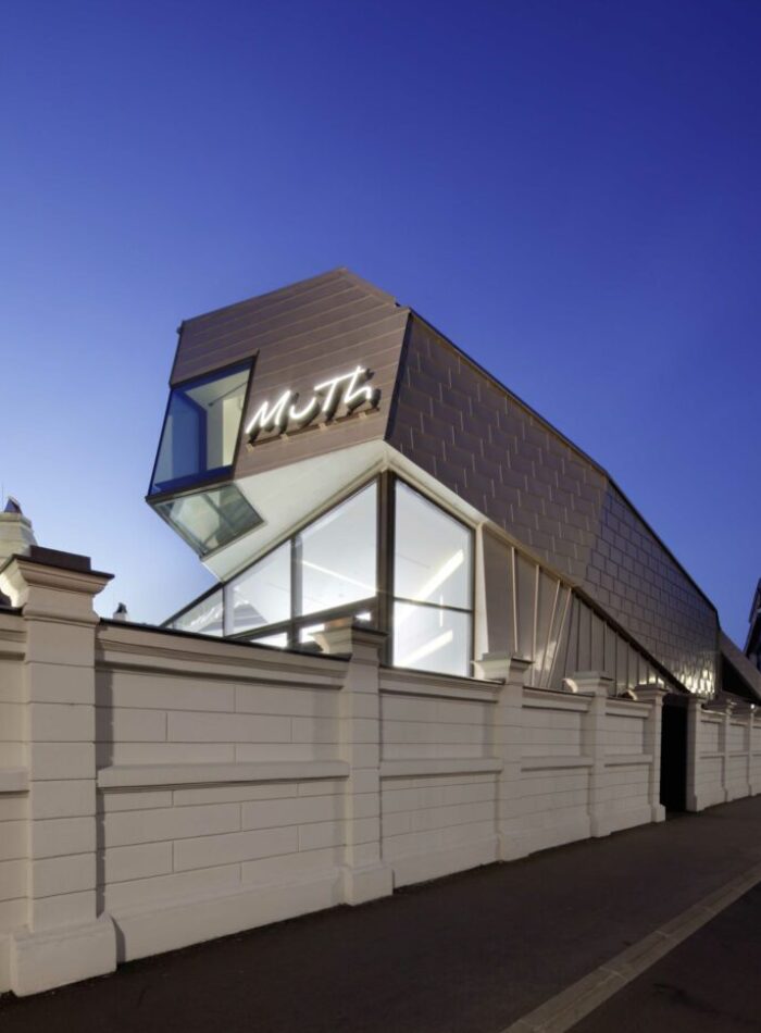MUTH
